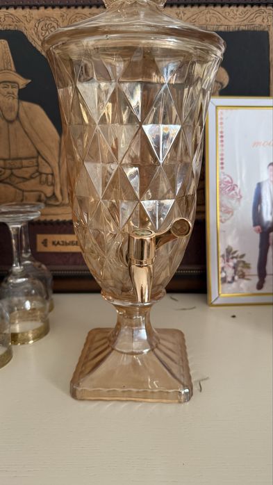 Продам кувшин для компота/сока