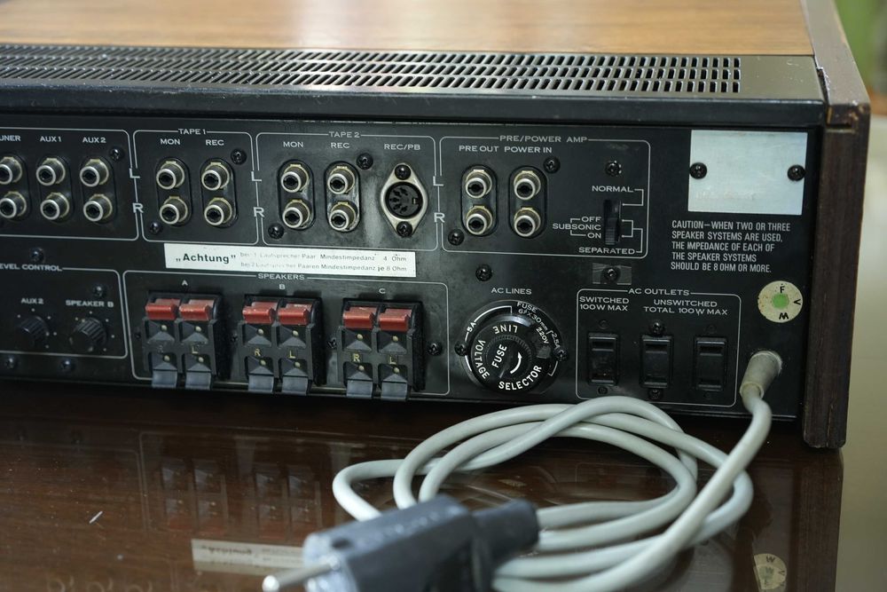 Amplificator varf de gama Pioneer SA-9100