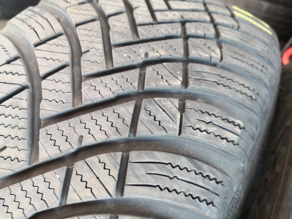 215 55 17 цола гуми hankook dot 22