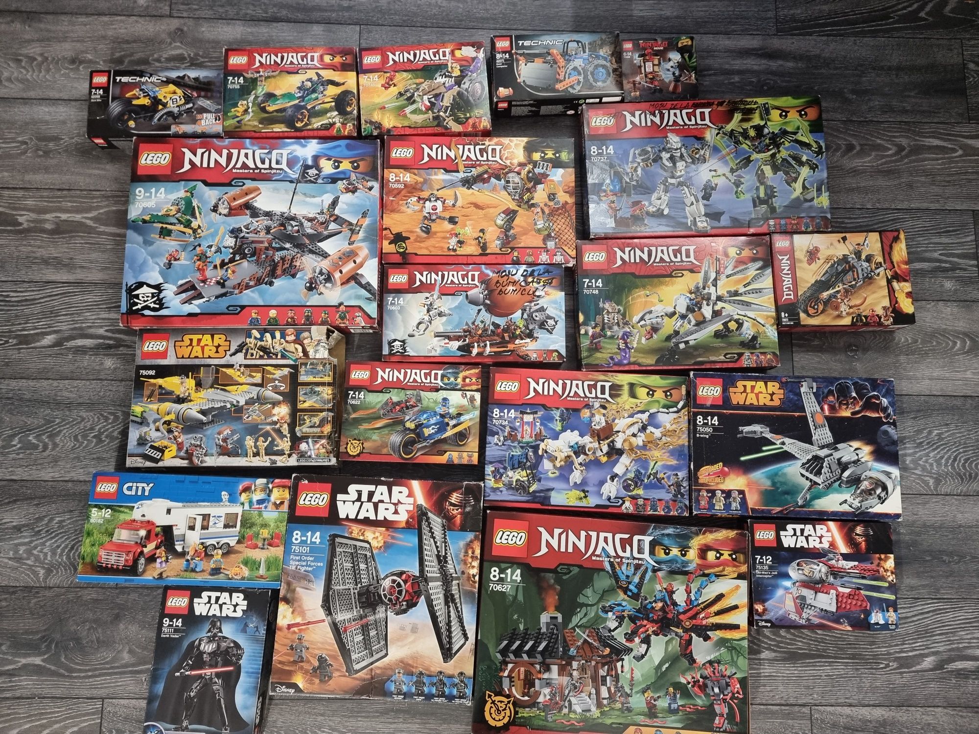 Colecție seturi LEGO