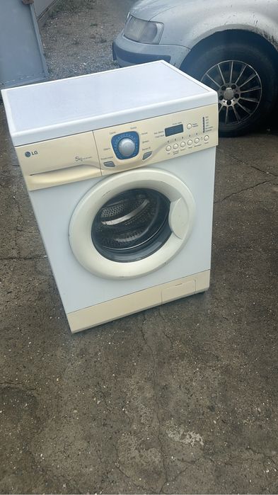 Продам стиральную машину б/у