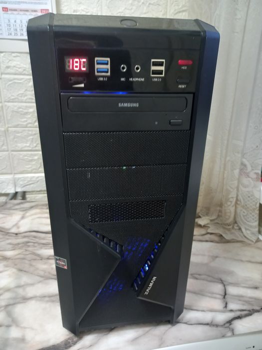 Геймърски компютър AMD Ryzen 5 3600 32gb SSD GTX 1070 8gb