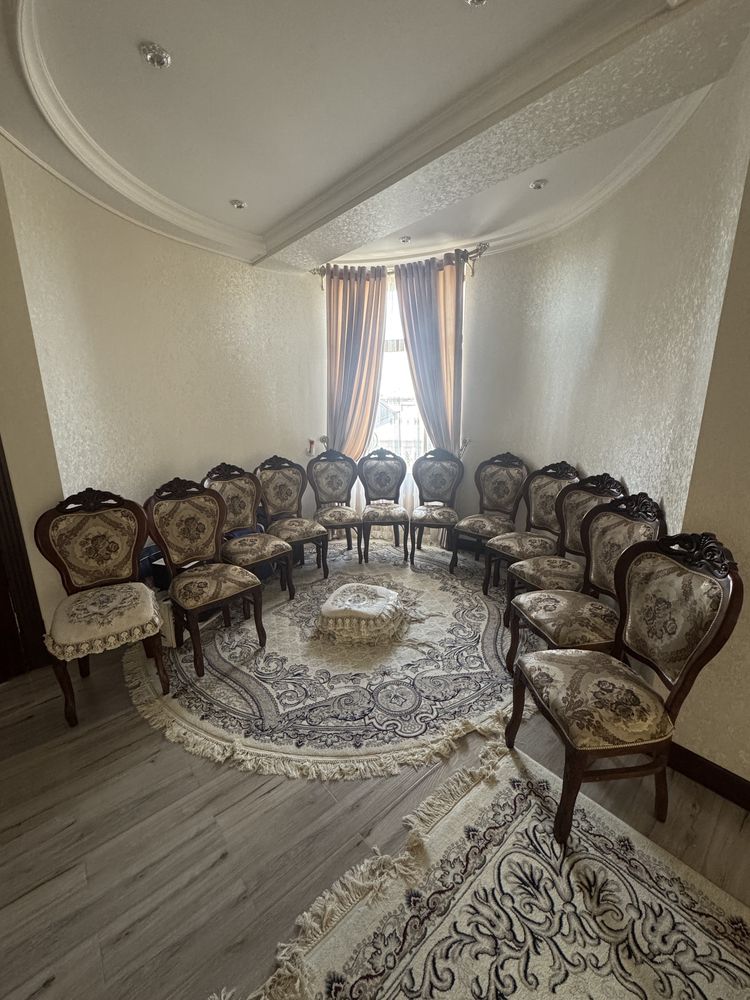 Продается стулья