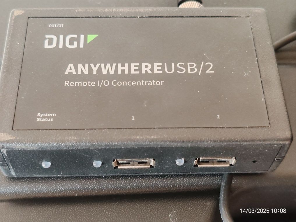 Network-attached USB hub easily Connects remote USB device(s) to a LAN