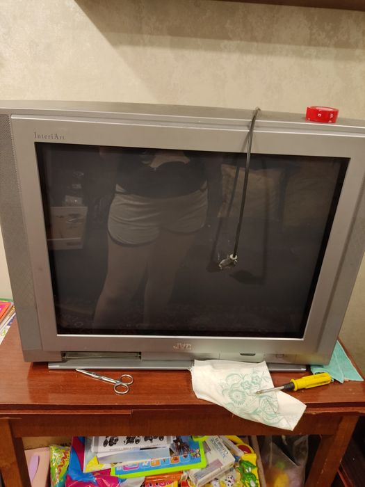 Телевизор,бесплатно,самовывоз