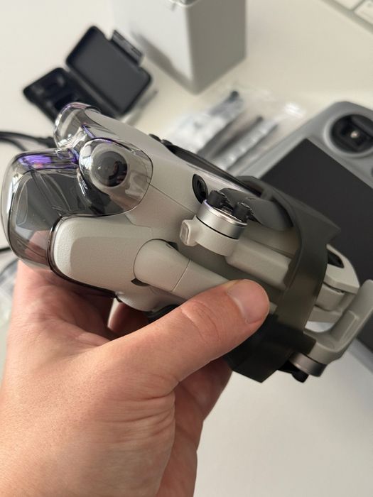 DJI Mini 4 Pro Fly More Combo