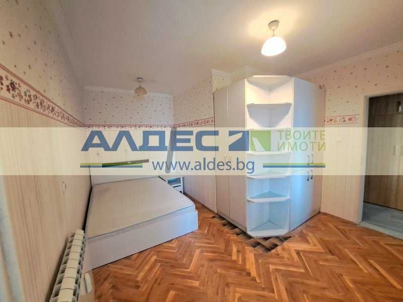 Продава се Тристаен апартамент в София, Света Троица - 84 кв.м за 2715 €/кв.м - Снимка #9