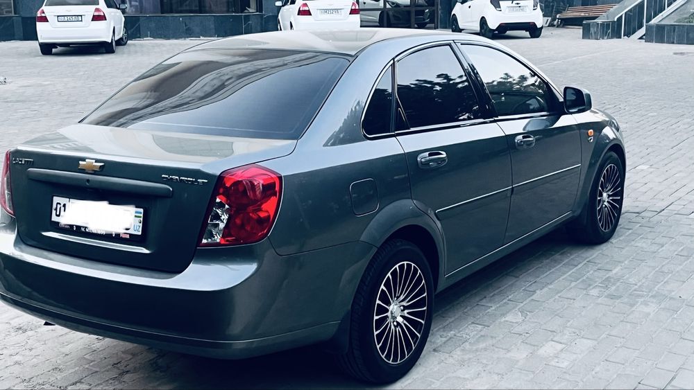 Продажа Lacetti 2