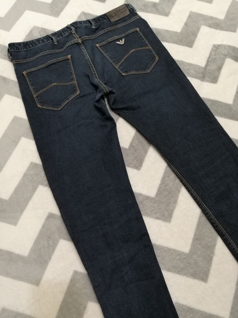 ARMANI JEANS blugi originali FITTED bărbați 33/34 | transport GRATUIT