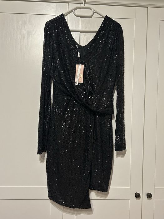 Vand rochie neagra cu paiete WALG