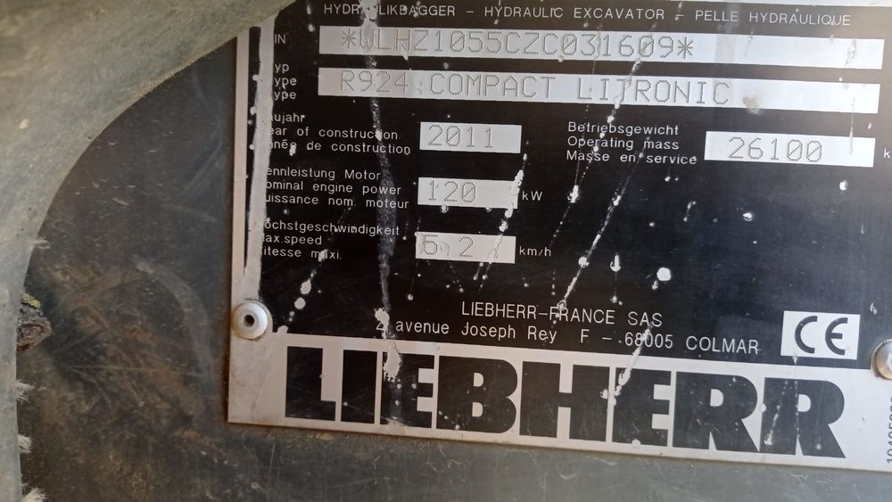 Excavator Liebherr R924 Compact 2011 26t