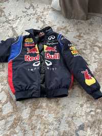 Red Bull весення курточка