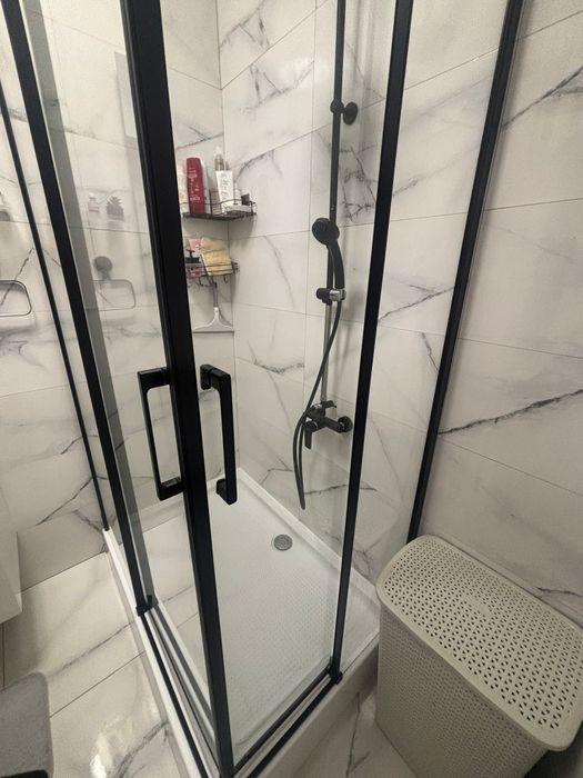 Cabină de duș + accesorii