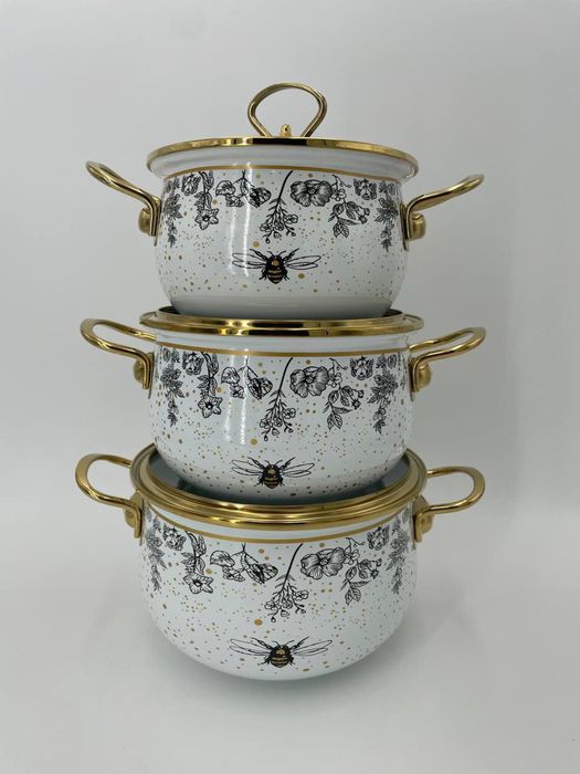 Набор кастрюлей, 2,3,4 литров