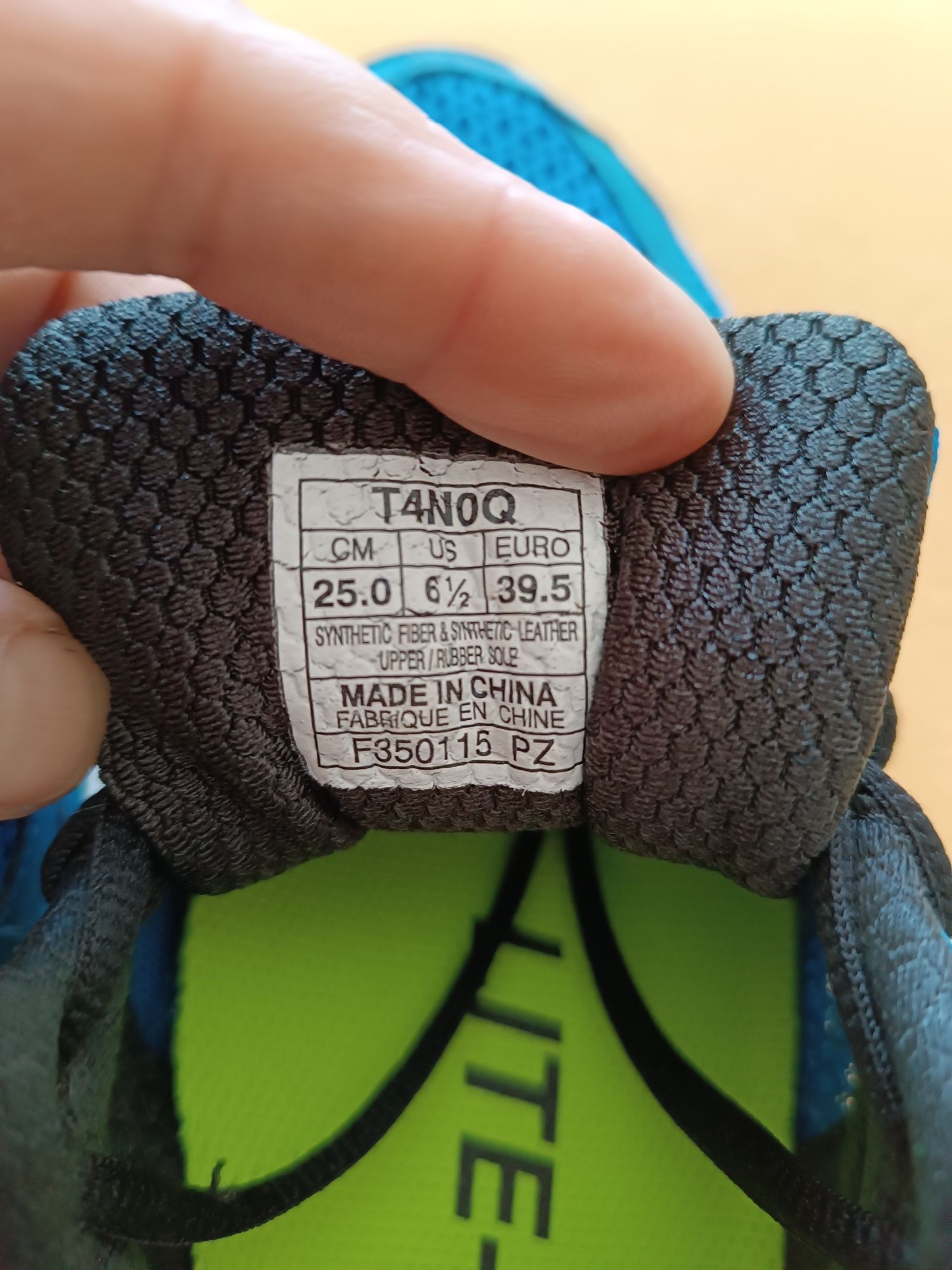 Emporio Armani,Asics,Liu Jo