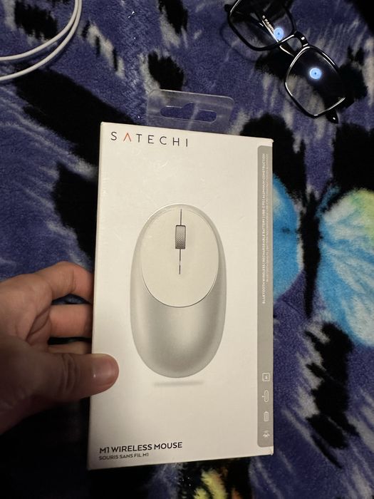 мышка Satechi M1