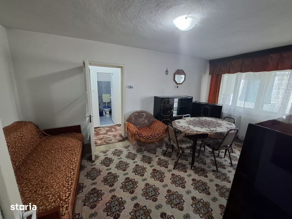 COMISION 0 - Vanzare apartament 2 camere, confort 1, micro 9 Targovist