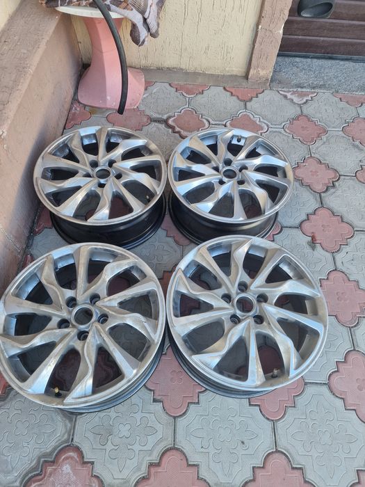 Продам диски на 17