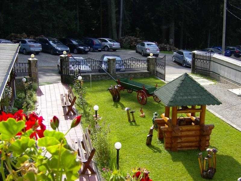 Cazare vila Durau, 18 camere, minim 3 zile