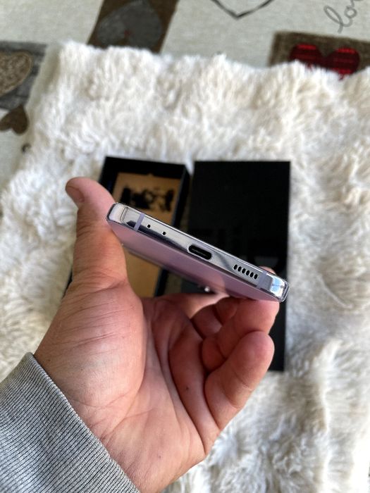 Samsung Z Flip 4 8/128Gb Xolati Ideal