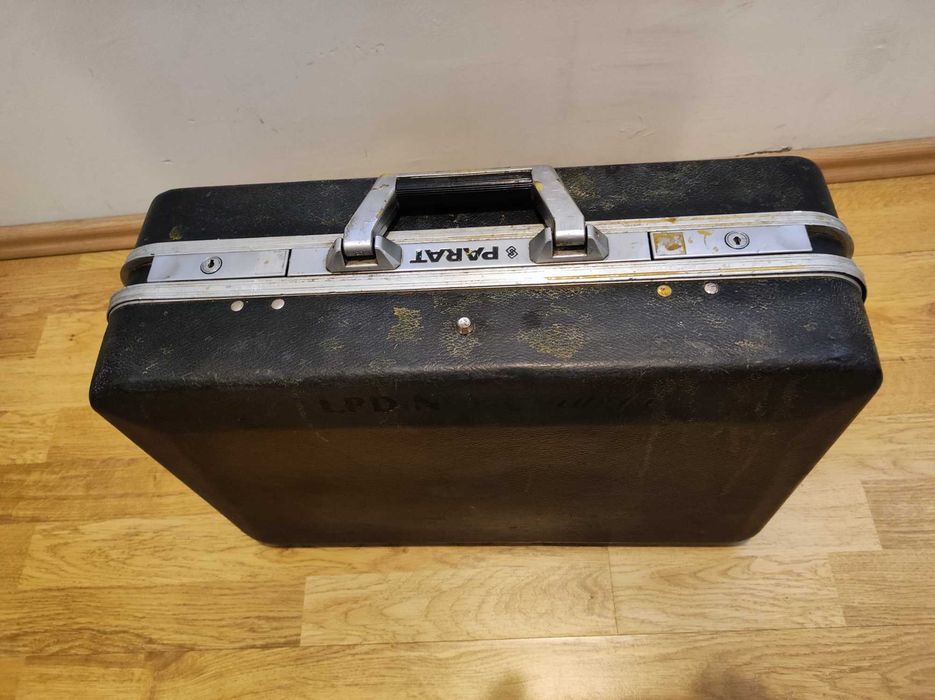 Geanta, valiza, case Parat