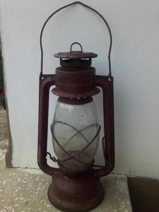 Felinar vechi cu petrol pentru colectionari.Stare buna!