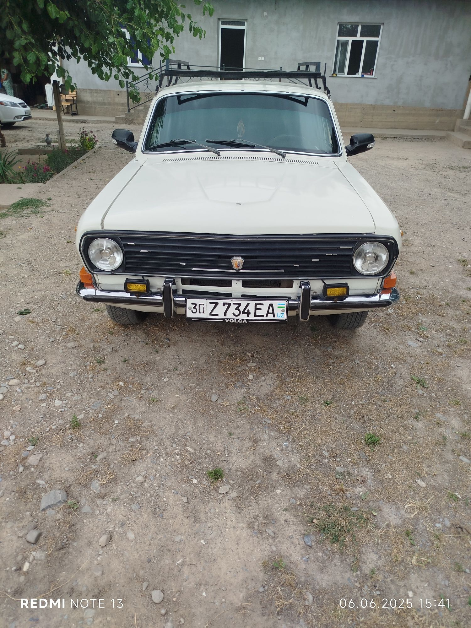 Gaz 2410 Volga xolati yaxwi