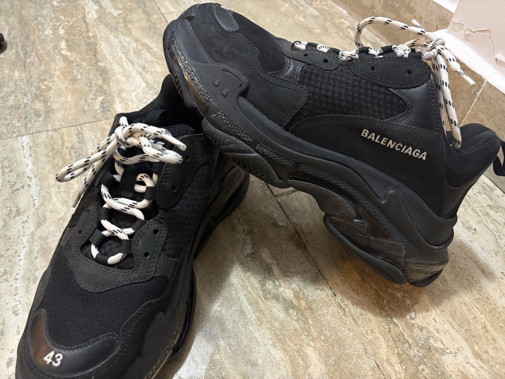 Balenciaga Triple S - 43