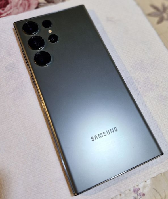 Samsung Galaxy S23 Ultra – 256 GB / 12 GB RAM