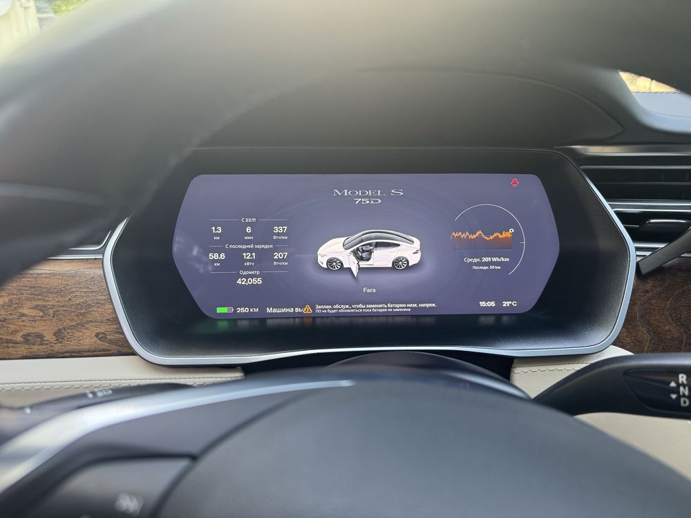 Tesla model S 2017 75D в идельном состоянии пробег 42000 км на пневме
