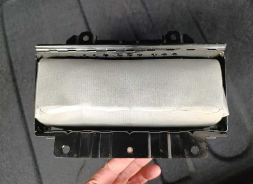 Lasetti va Jentraga air bag