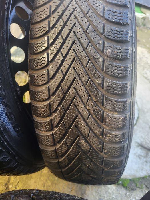 Cauciucuri Iarna 195/65/R15