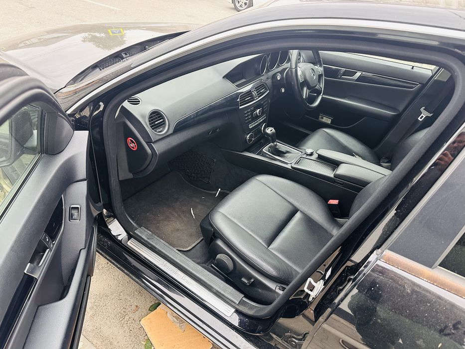 Mercedes c class w204 facelift-fara motor