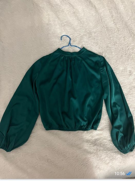 Продам одежду в хорошем состоянии