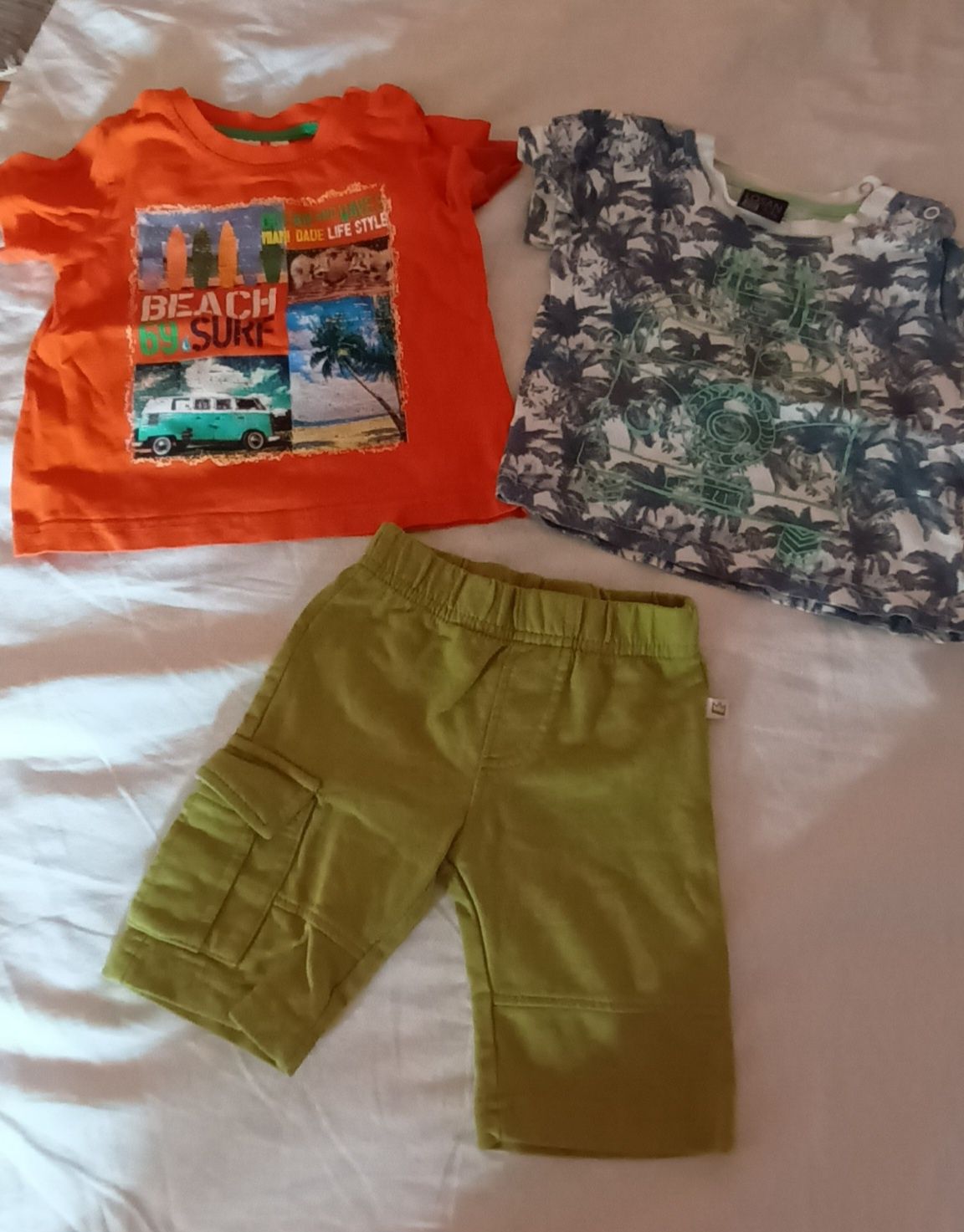 Tricouri si pantaloni scurti pt bebe