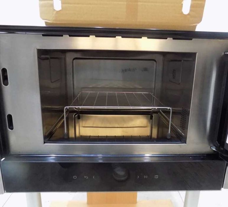 Микровълнова фурна за вграждане NEFF NR4GR31N1 код 3741