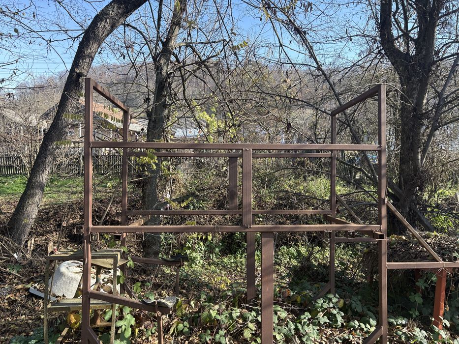 Vand razboi pentru caii