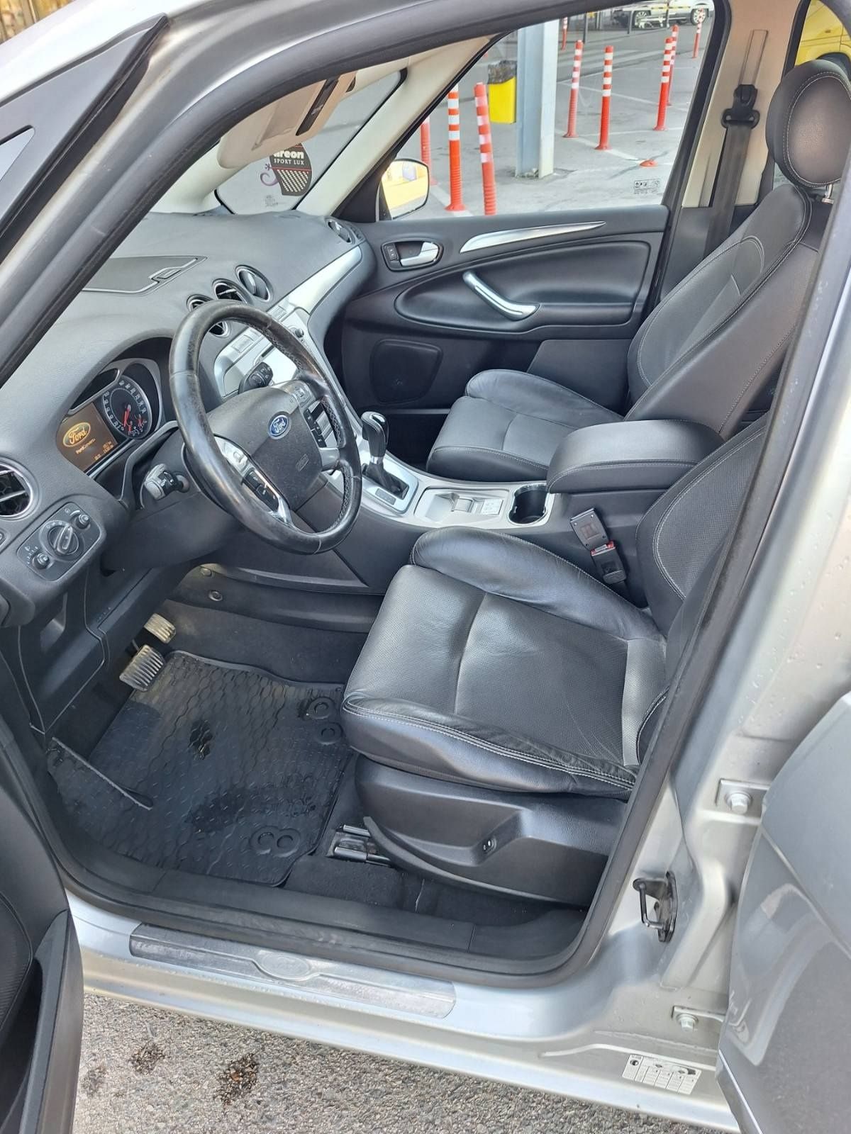 Форд Smax 2010г.