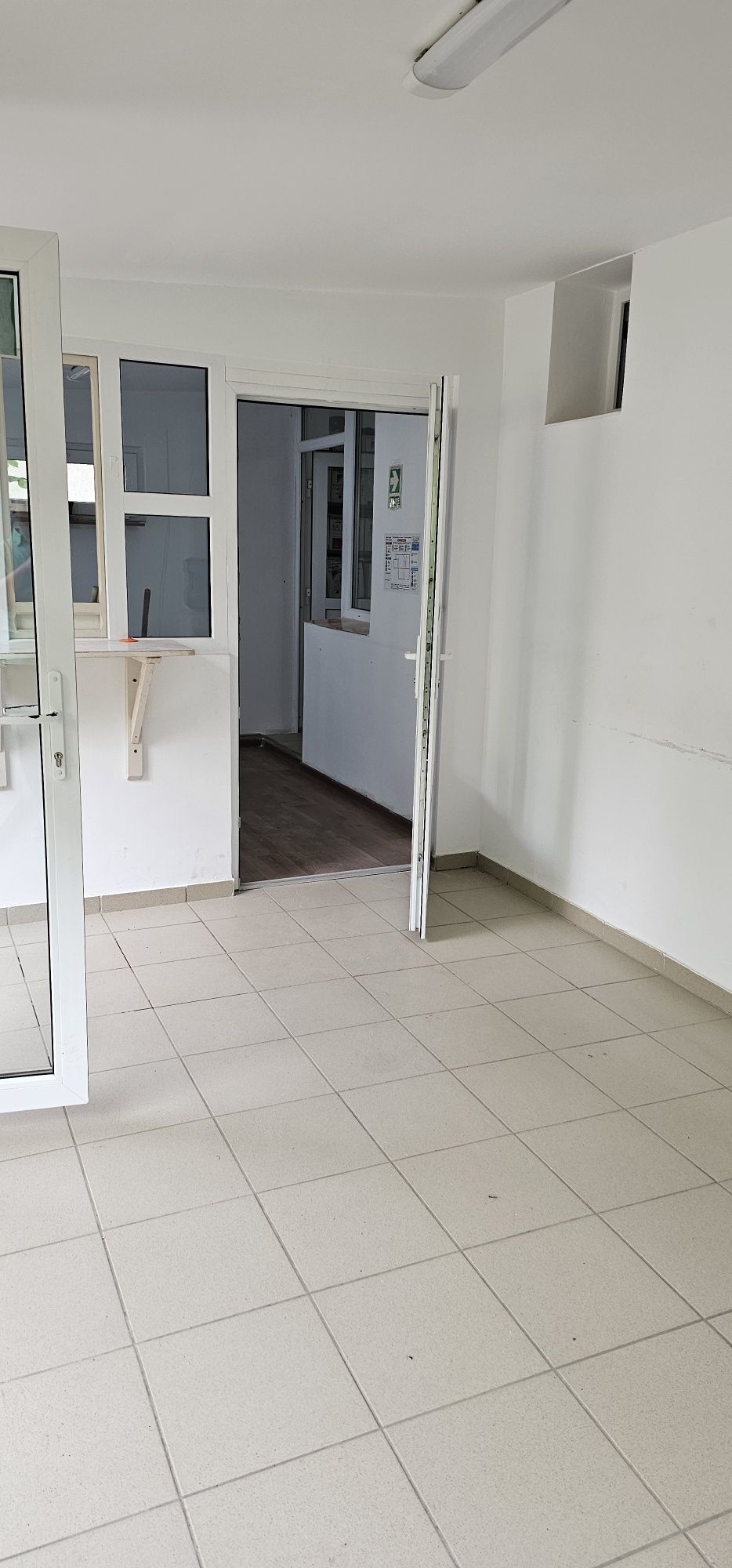 Apartament / spatiu comercial Vsv Flanco