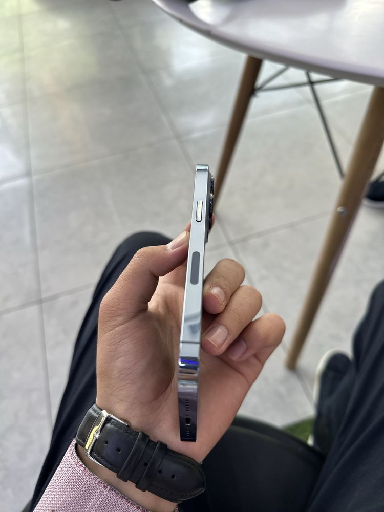 Iphone 13 pro sotiladi ideal sostoyana