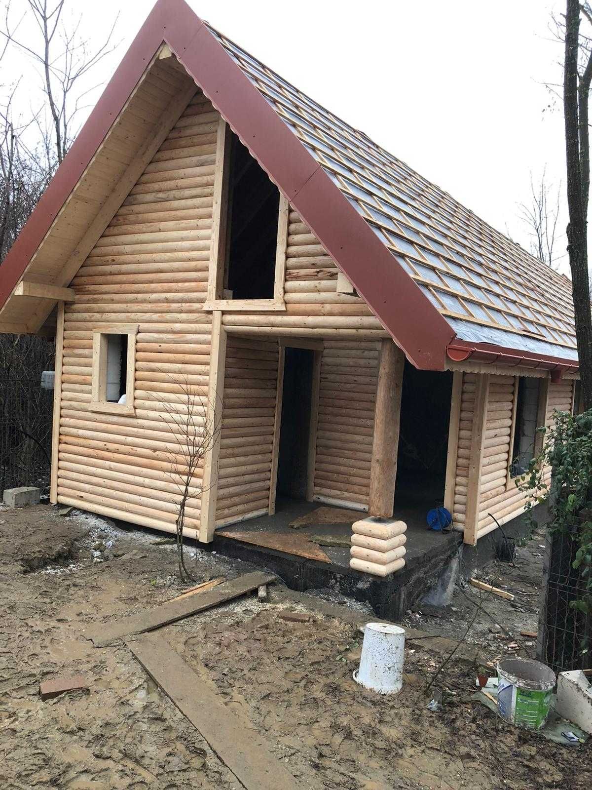 Lambriu rustic din lemn semirotund pentru placat cabane si mansarde