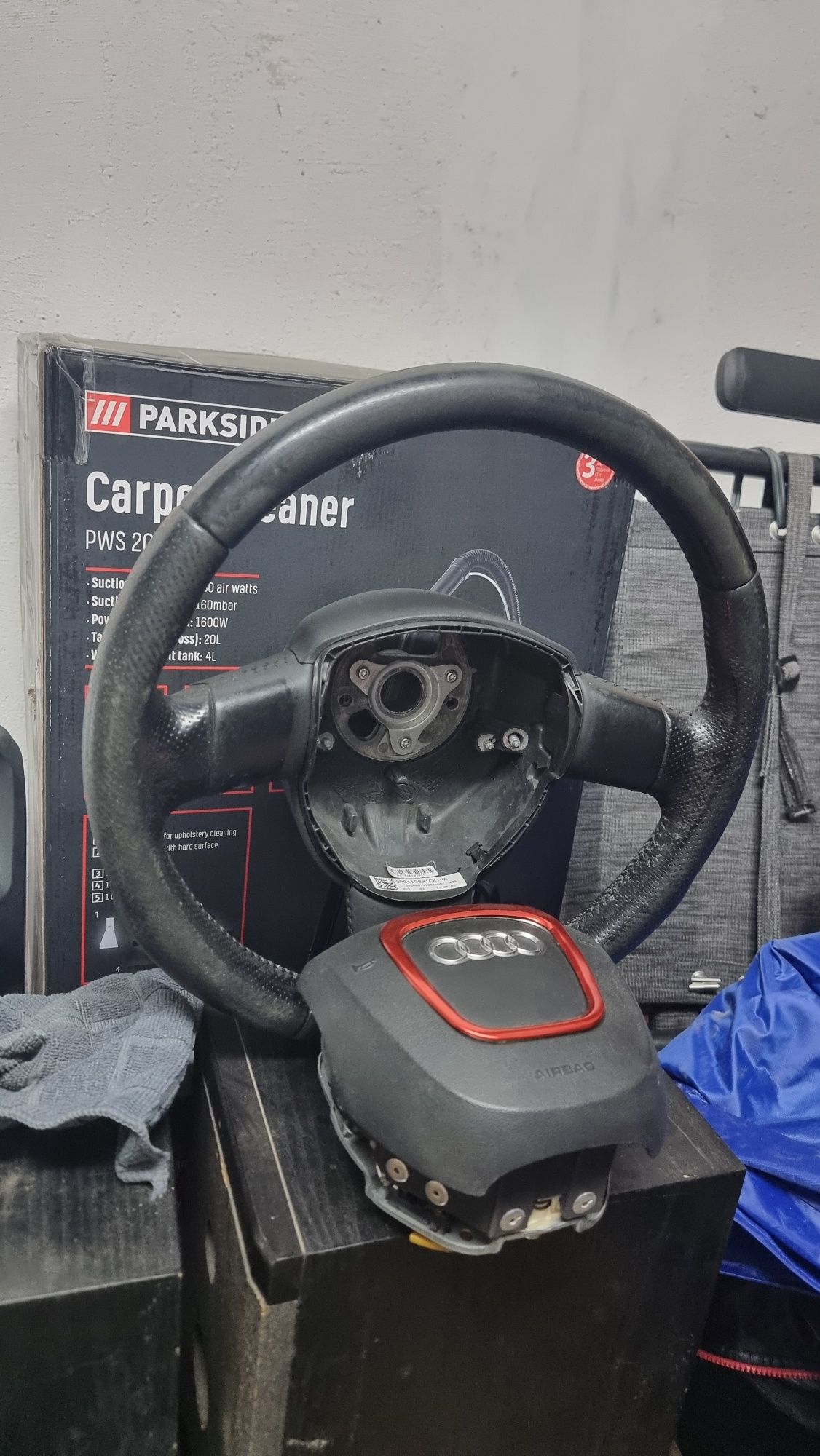 Волан за ауди а3 8п