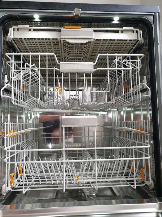 Knock2open - K2O - LED - XXL - Auto Open - Съдомиялна Miele - 60см