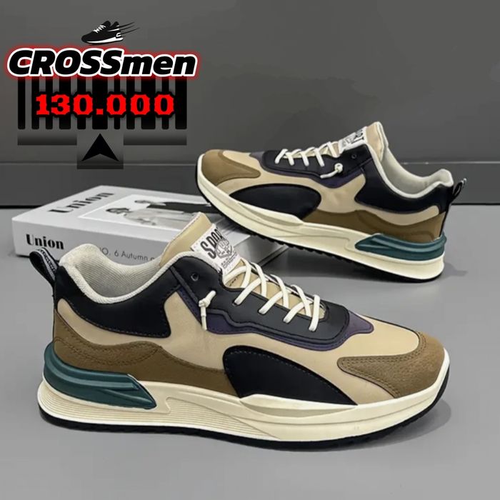 Мужские кроссовки