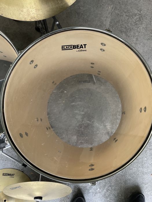 Комплект барабани BLACK BEAT byGiant