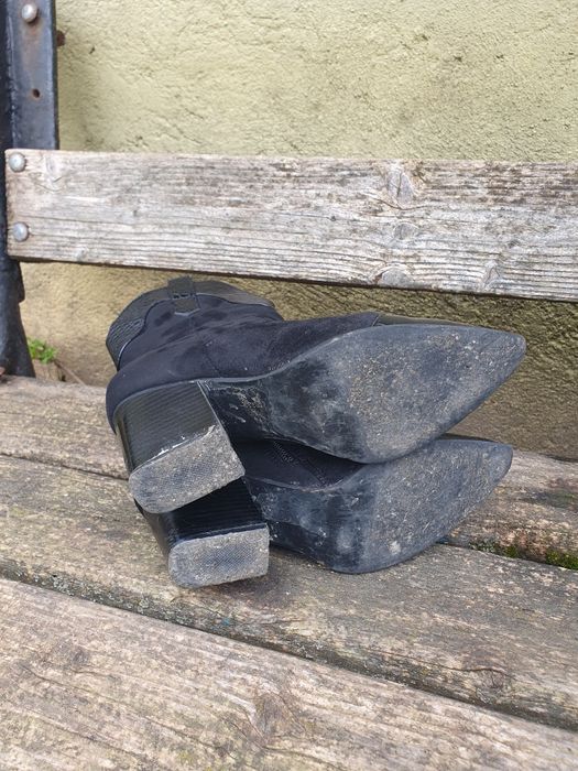 Cizme , botine nr 37 marca Tendenz, nu pantofi sandale