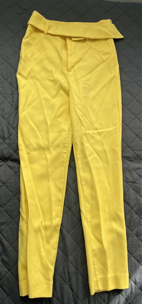 Lot pantaloni marimea 34