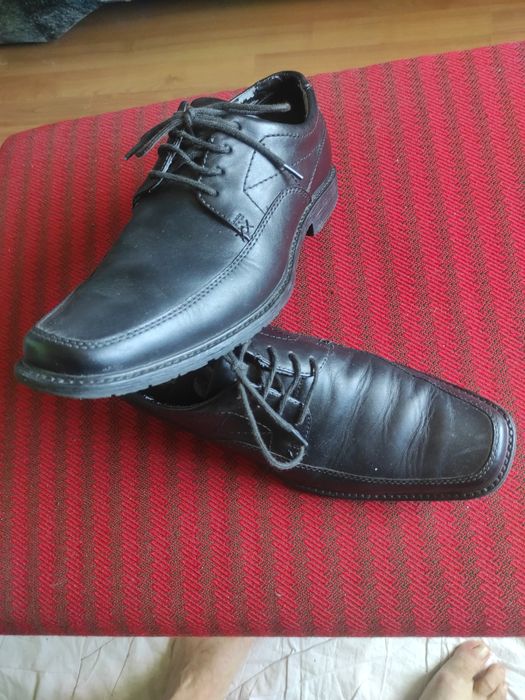 Pantofi din piele numărul 43