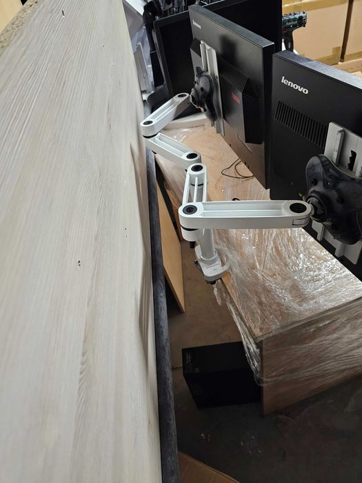 Сет Монитори Lenovo 2 броя LT2252 LED + стойка за два монитора