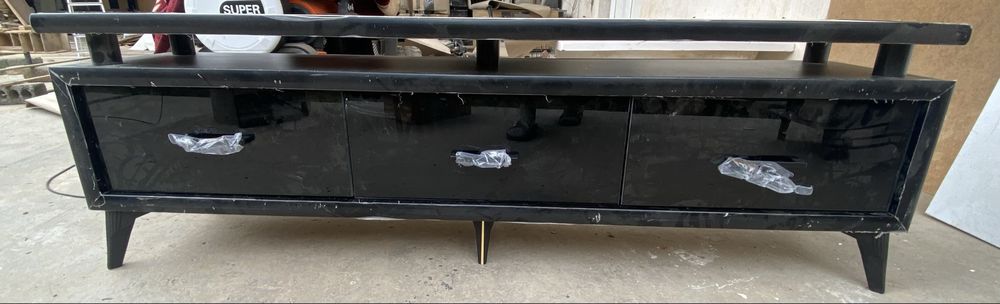 Тумбы под телевизор